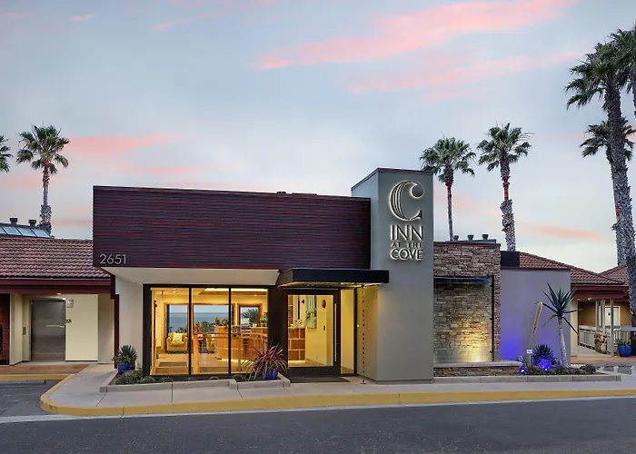 Inn At The Cove
